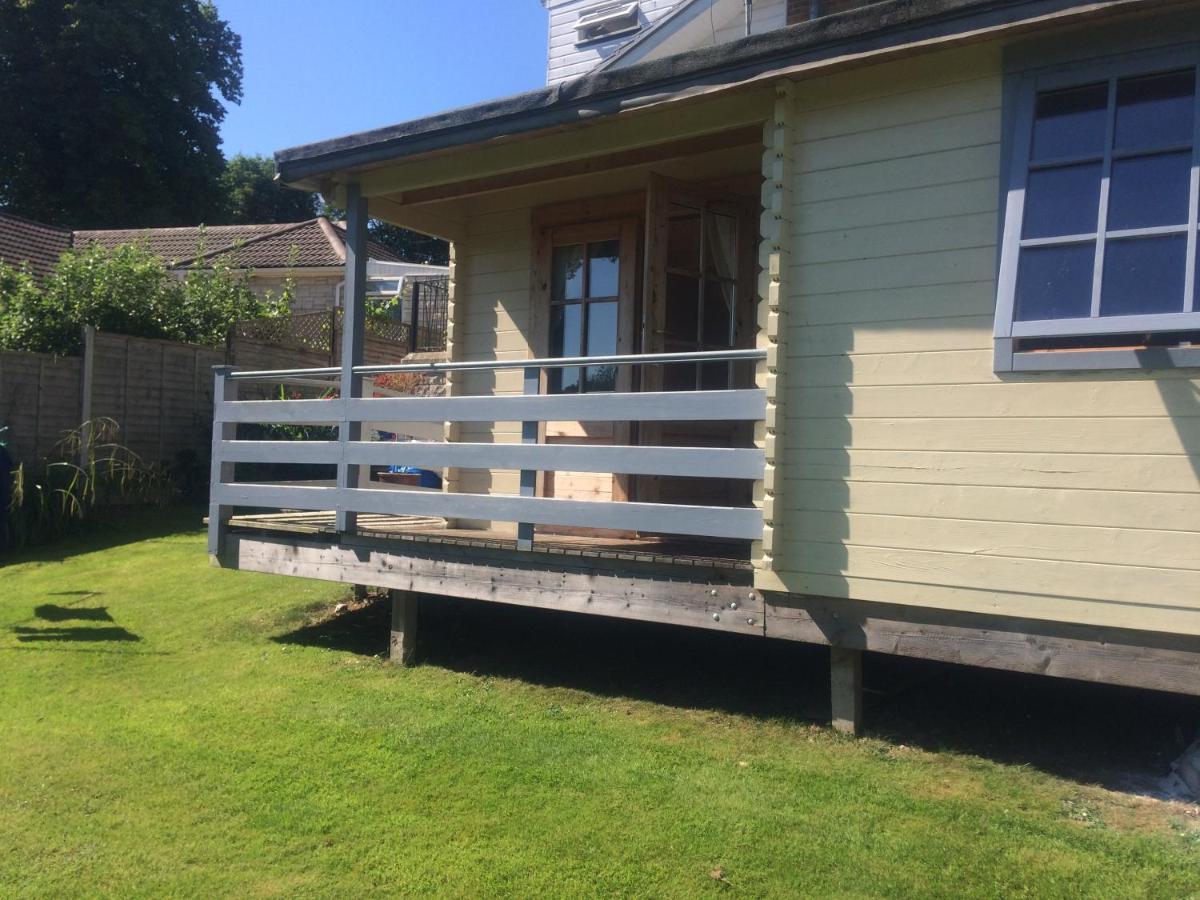 Morlais Log Cabin ไลม์รีจิส ภายนอก รูปภาพ